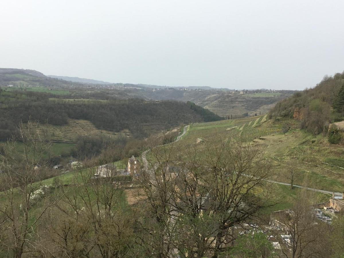 Gite Libertalia Salles-la-Source Luaran gambar