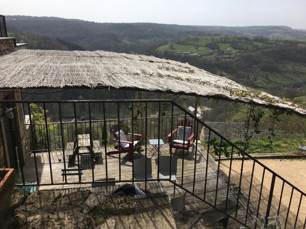 Gite Libertalia Salles-la-Source Luaran gambar