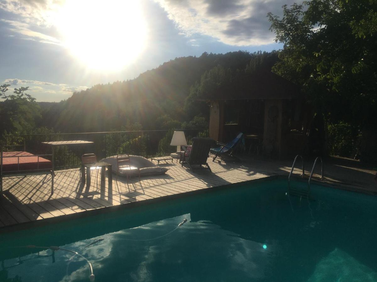 Gite Libertalia Salles-la-Source Luaran gambar